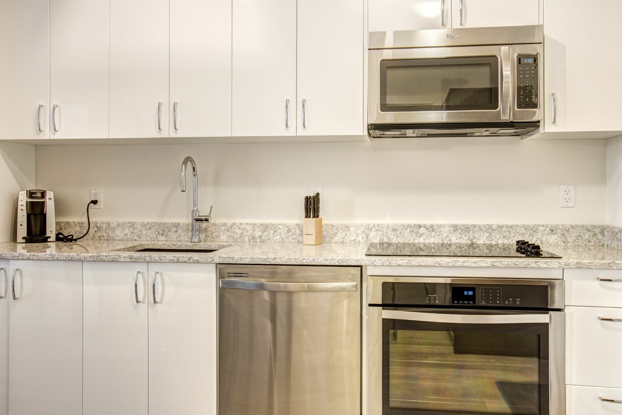 Suite Digs N3 YYC Exteriér fotografie